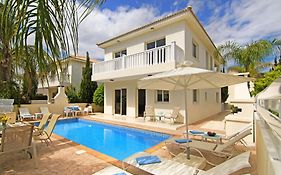 Nissi Sapphire Villa